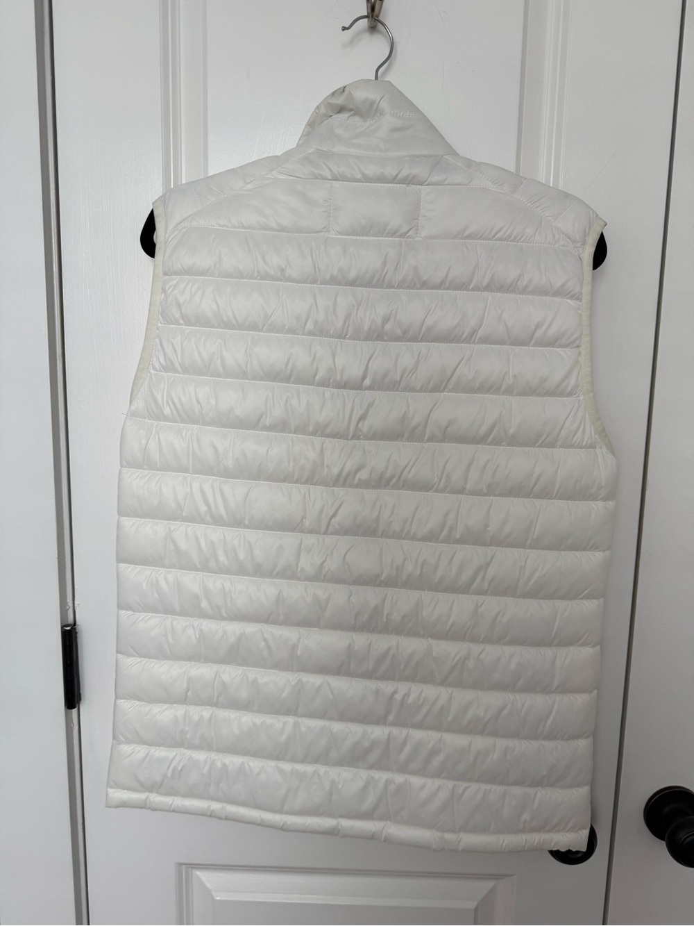 Karl Lagerfeld White Quilted Down-Style Vest with Logo Patch - Picture 3 of 6